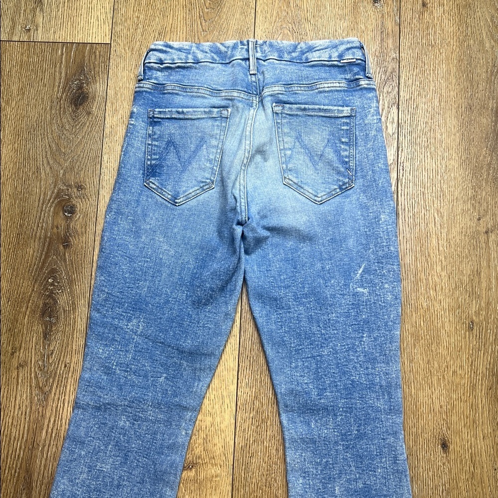 MOTHER The Looker Ankle Fray Jeans in Deep Breaths Size 26 - Picture 6 of 13